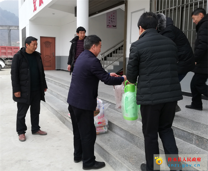 驻村.jpg 驻村.jpg