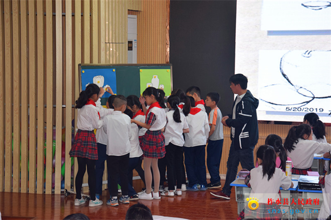 教研室2_副本.jpg 教研室2_副本.jpg