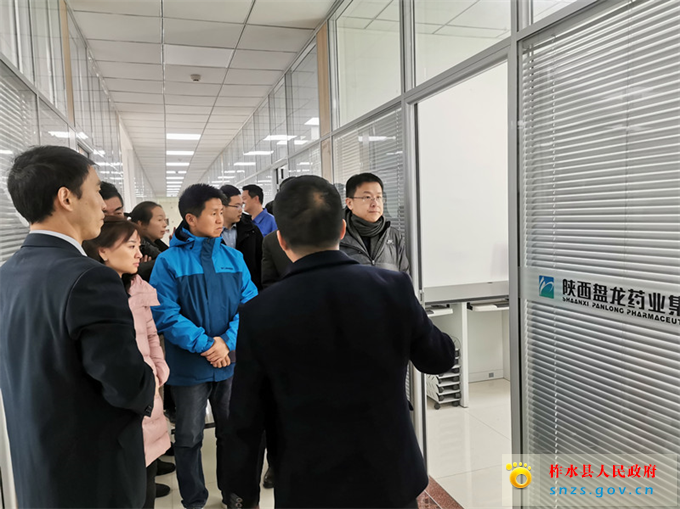 e83366e9816e9119929a57927a7cd07.jpg e83366e9816e9119929a57927a7cd07.jpg