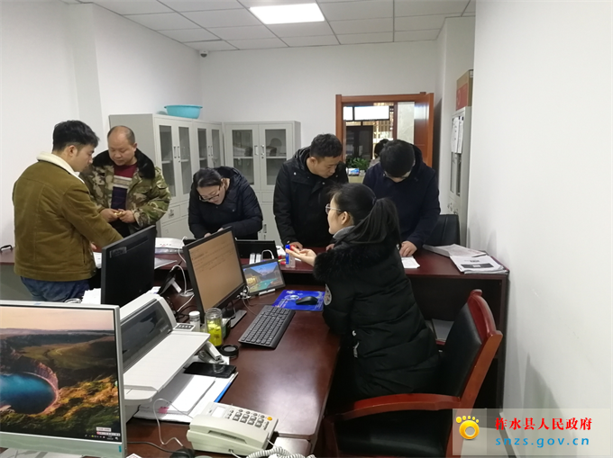 f9e5e3add7e6b33fa756761a9138ec6(2).jpg f9e5e3add7e6b33fa756761a9138ec6(2).jpg