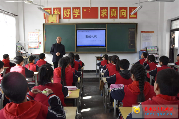 923592f6a9c204c831a421151e01b49.jpg 923592f6a9c204c831a421151e01b49.jpg