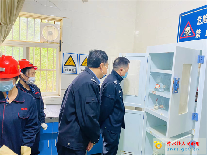 7ab227ed028aec5d3490bc03f9f9a18.jpg 7ab227ed028aec5d3490bc03f9f9a18.jpg