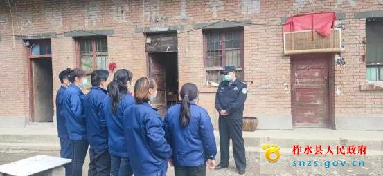 68070bf7e4518adfa1ace675eb208bd.jpg 68070bf7e4518adfa1ace675eb208bd.jpg