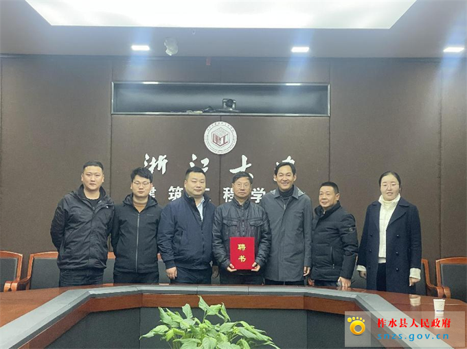 图片3.jpg 图片3.jpg