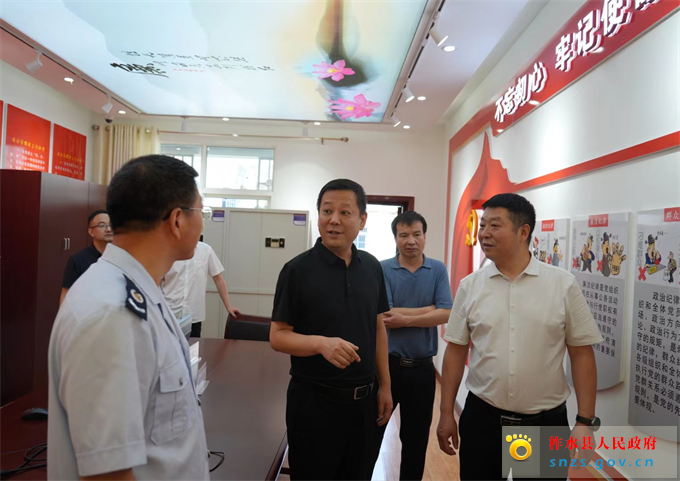 e4dd2c6d51e7b1f26f90df062d0c779.jpg e4dd2c6d51e7b1f26f90df062d0c779.jpg