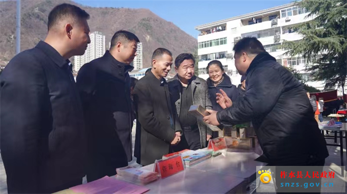 efbc68758b9db188ab70d4374c42ebe.jpg efbc68758b9db188ab70d4374c42ebe.jpg